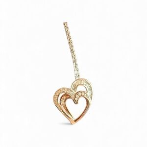 Elegant 10k Gold Diamond Heart Pendant Necklace